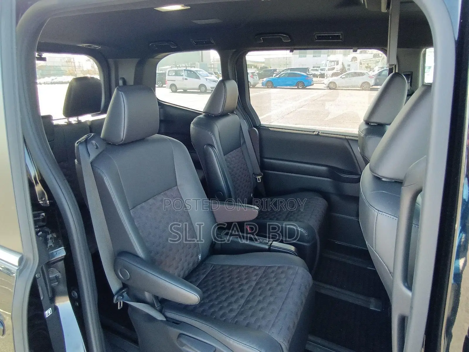 Toyota Voxy Hybrid S-Z 2WD 7-Seater 2022 Black
