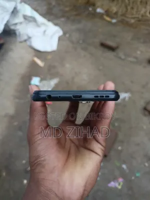 Vivo Y12 32 GB Black