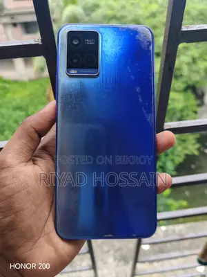 Vivo Y21 64 GB Blue