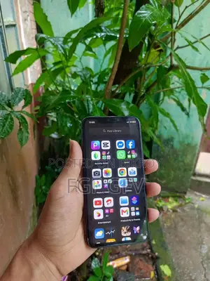 নতুন অ্যাপল আইফোন এক্সএস ৬৪ জিবি কালো