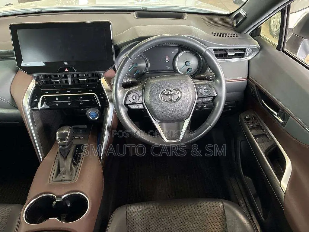 Toyota Harrier 2.5 Hybrid 2021 Pearl