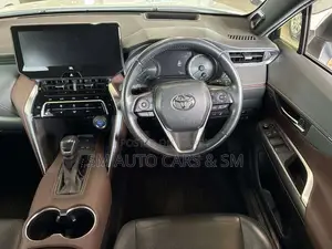 Toyota Harrier 2.5 Hybrid 2021 Pearl