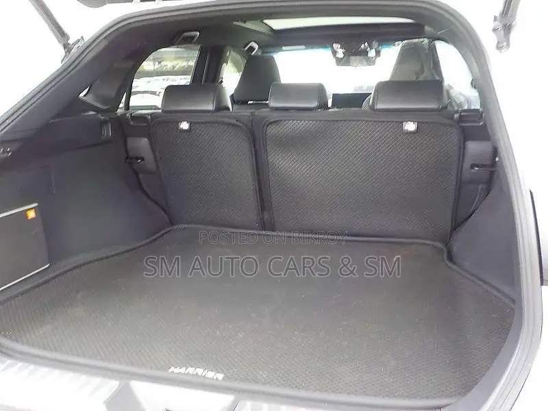 Toyota Harrier 2.5 Hybrid 2021 Pearl