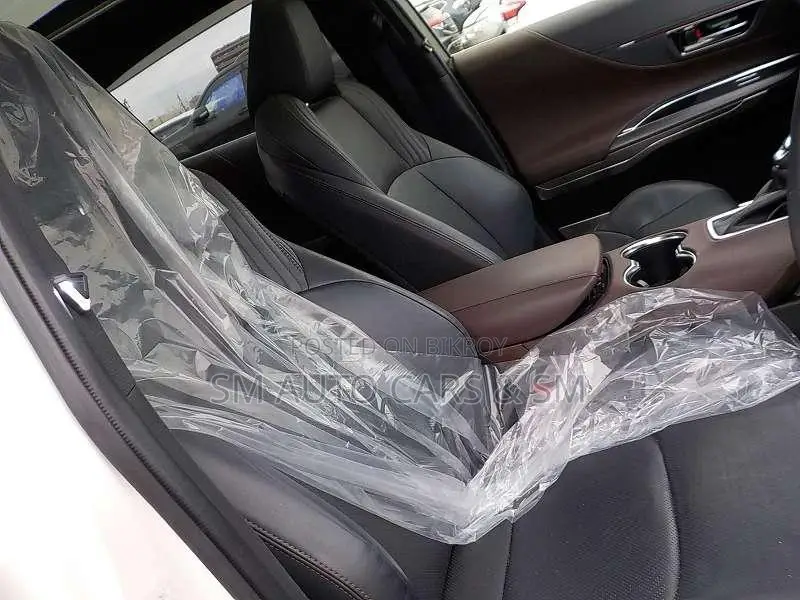 Toyota Harrier 2.5 Hybrid 2021 Pearl