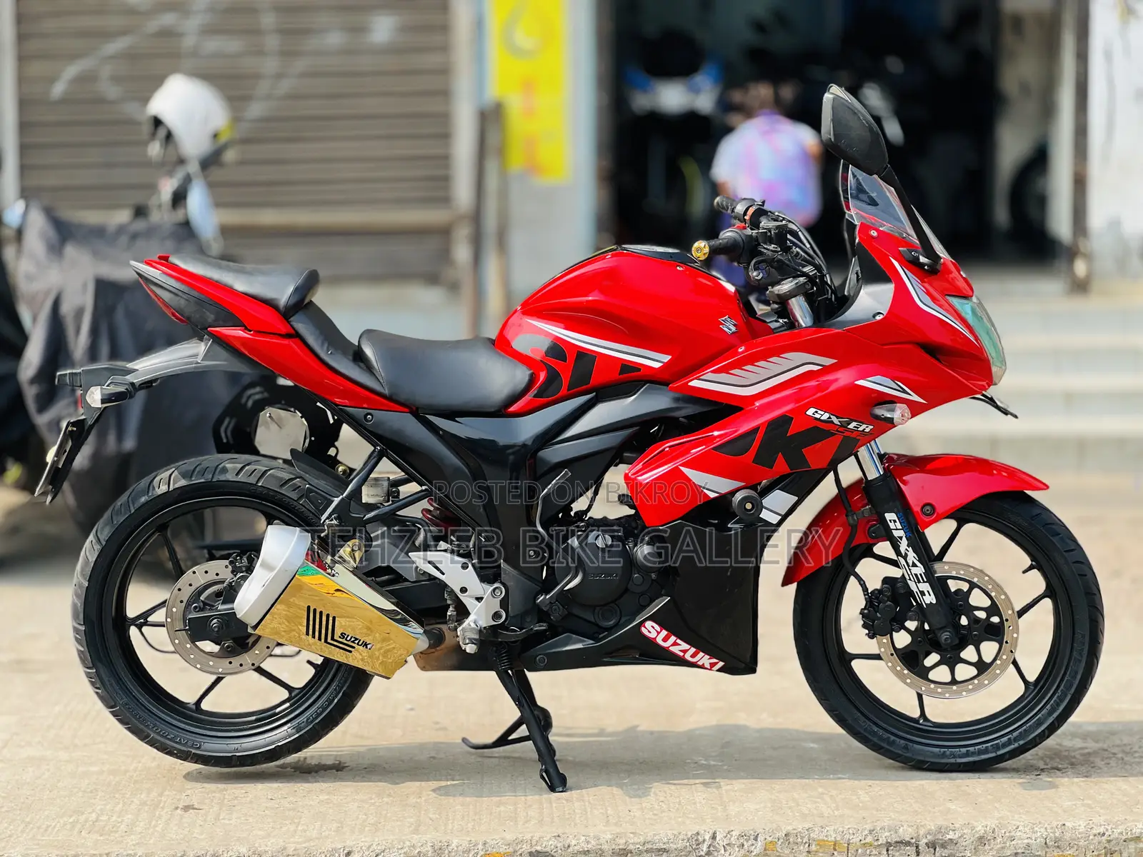 সুজুকি জিক্সার এসএফ ২০১৮ রেড