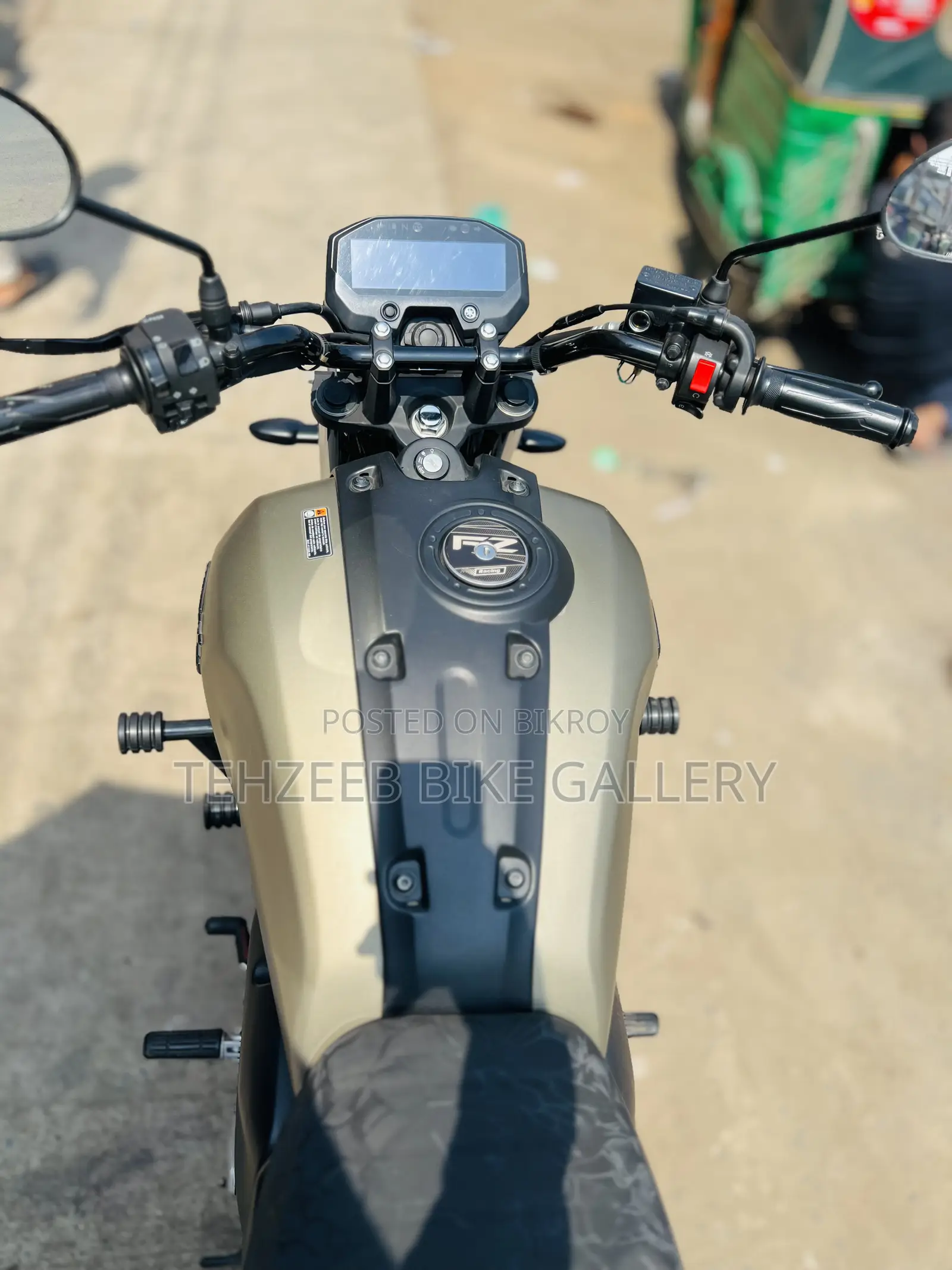 Yamaha 2025 Beige