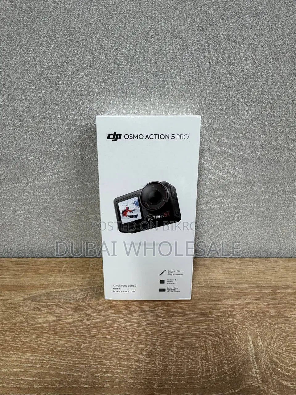 DJI Osmo Action 5 Pro Adventure Combo