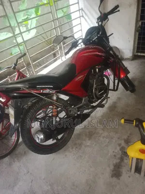 Runner Turbo 125 2017 Red