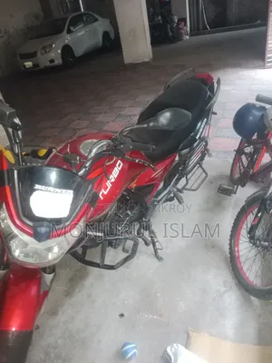 Runner Turbo 125 2017 Red