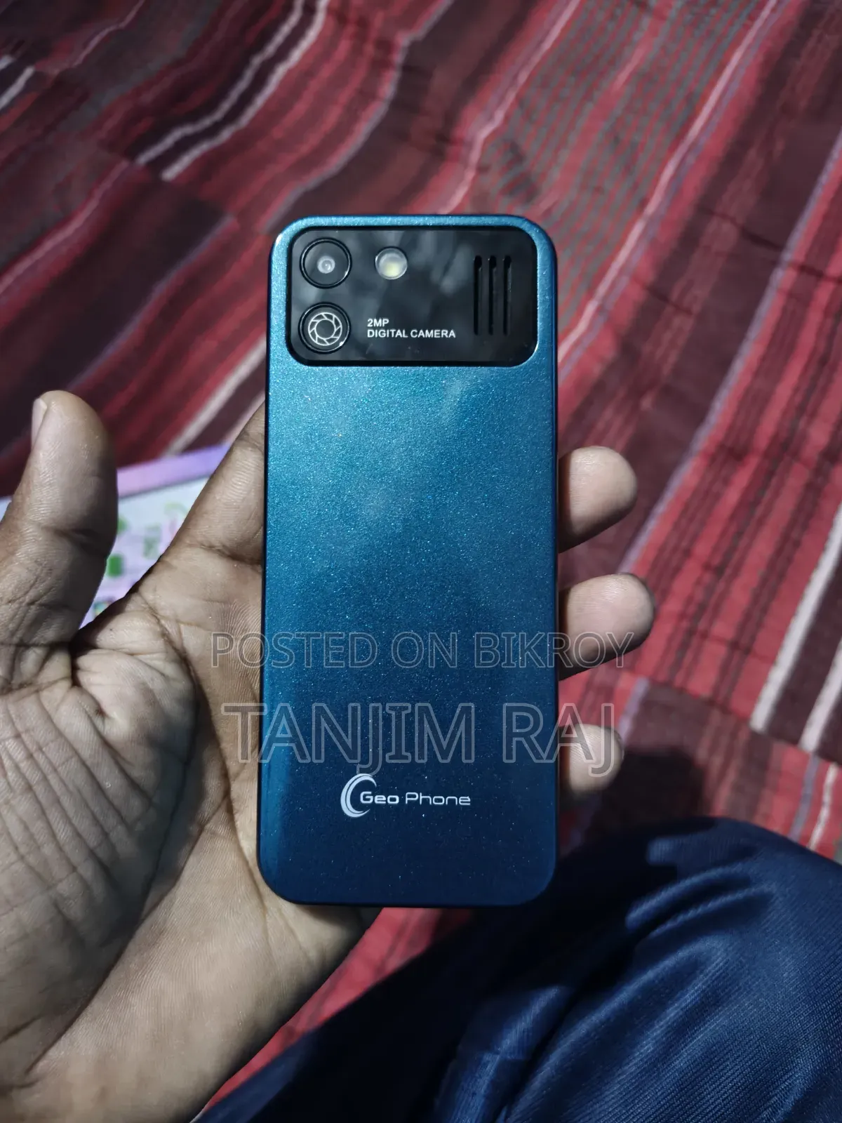 New Geo 16 GB Blue
