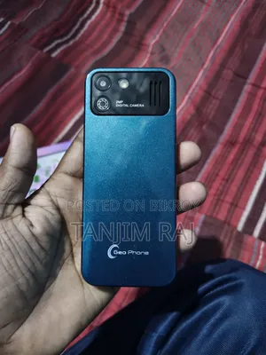 New Geo 16 GB Blue