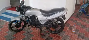 এলএমএল ফ্রিডম প্রিমা ১২৫ ২০১৭ সিলভার