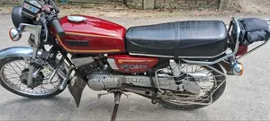 Yamaha 1997 Red