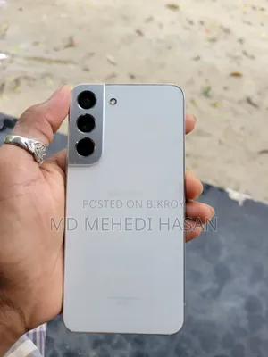 স্যামসাং গ্যালাক্সি এস২২ ৫জি ১২৮ জিবি হোয়াইট