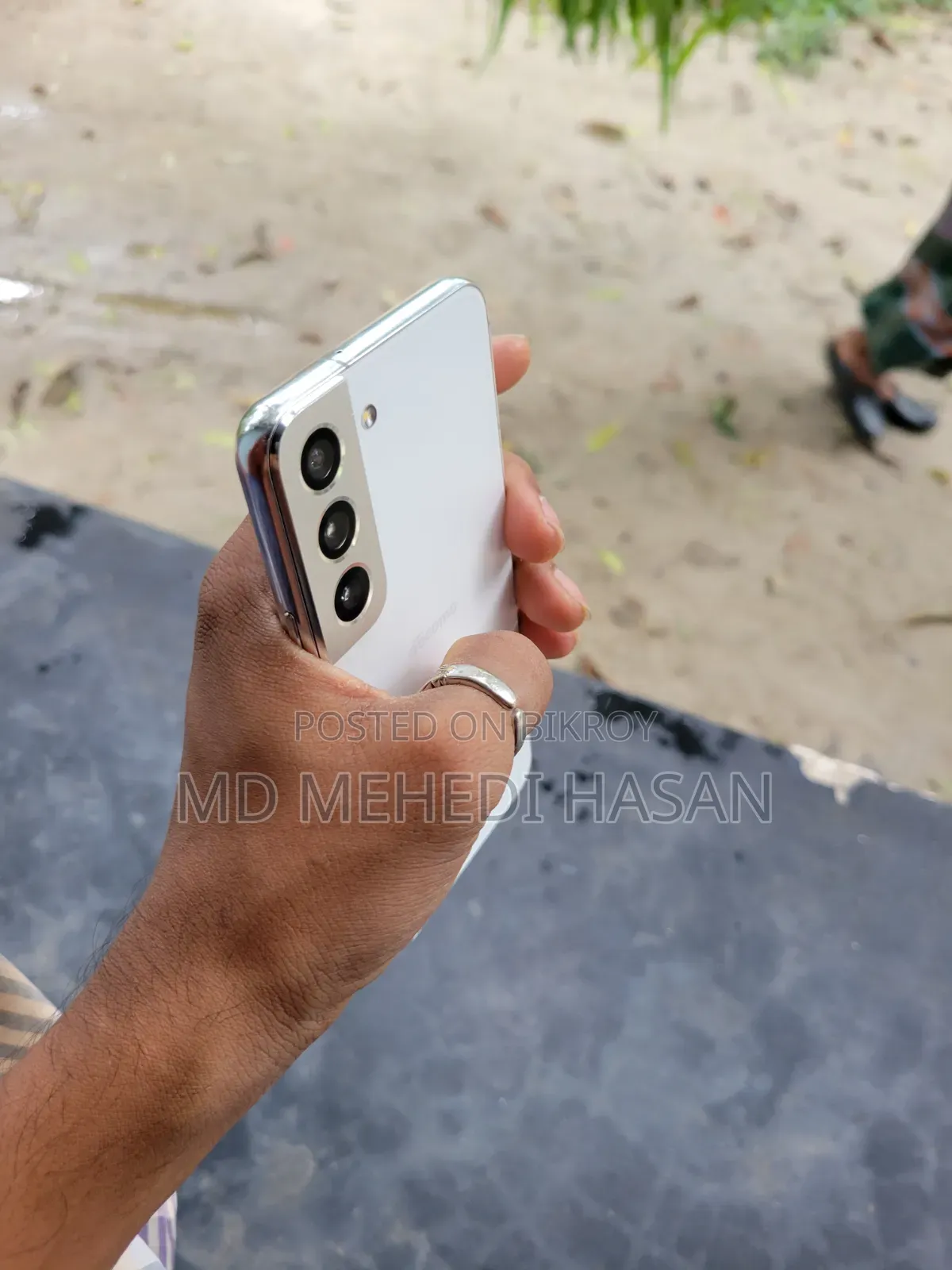 স্যামসাং গ্যালাক্সি এস২২ ৫জি ১২৮ জিবি হোয়াইট