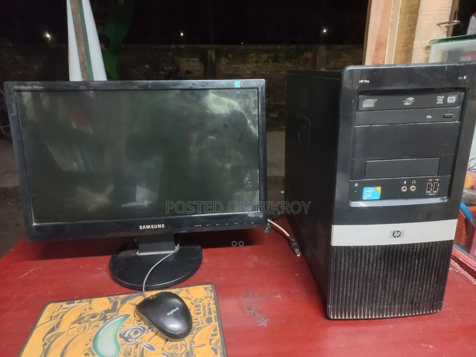 Desktop Computer HP 4GB Intel Core 2 Quad HDD 160GB