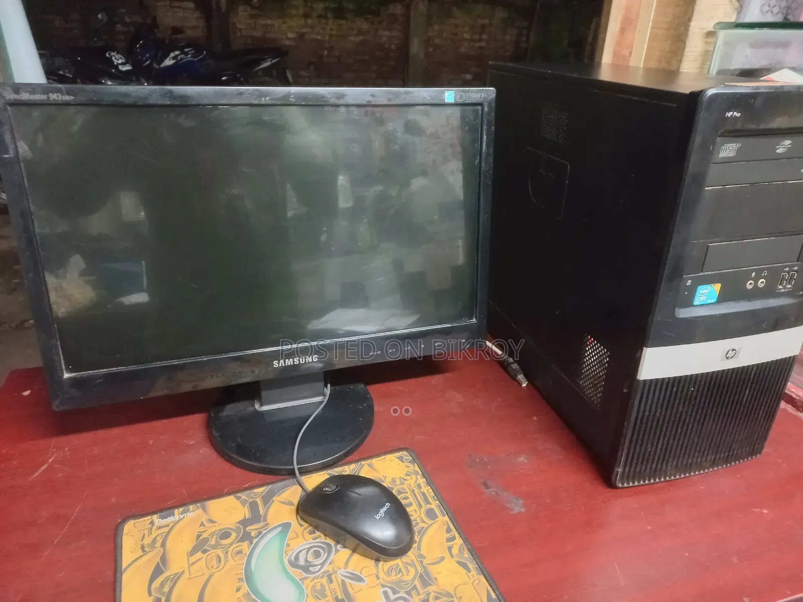 Desktop Computer HP 4GB Intel Core 2 Quad HDD 160GB