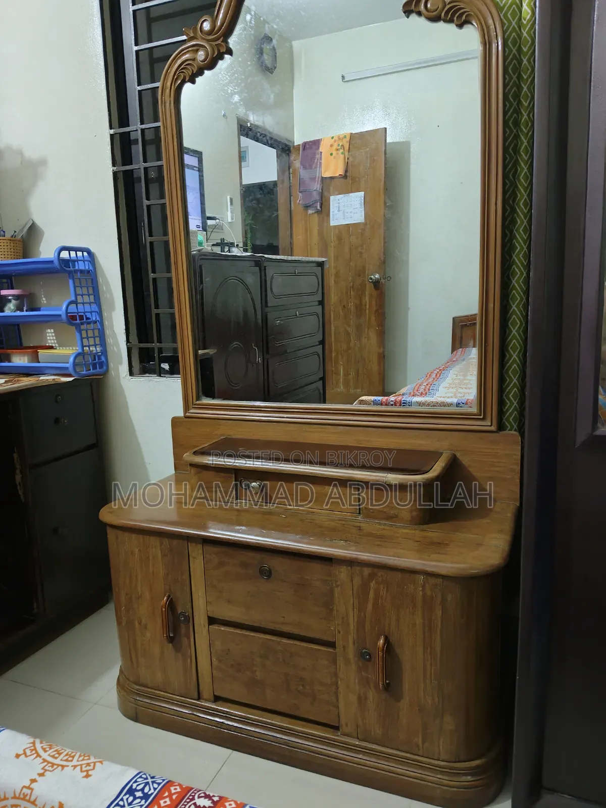 Dressing Table