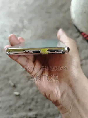 Oppo Reno9 256 GB Gray