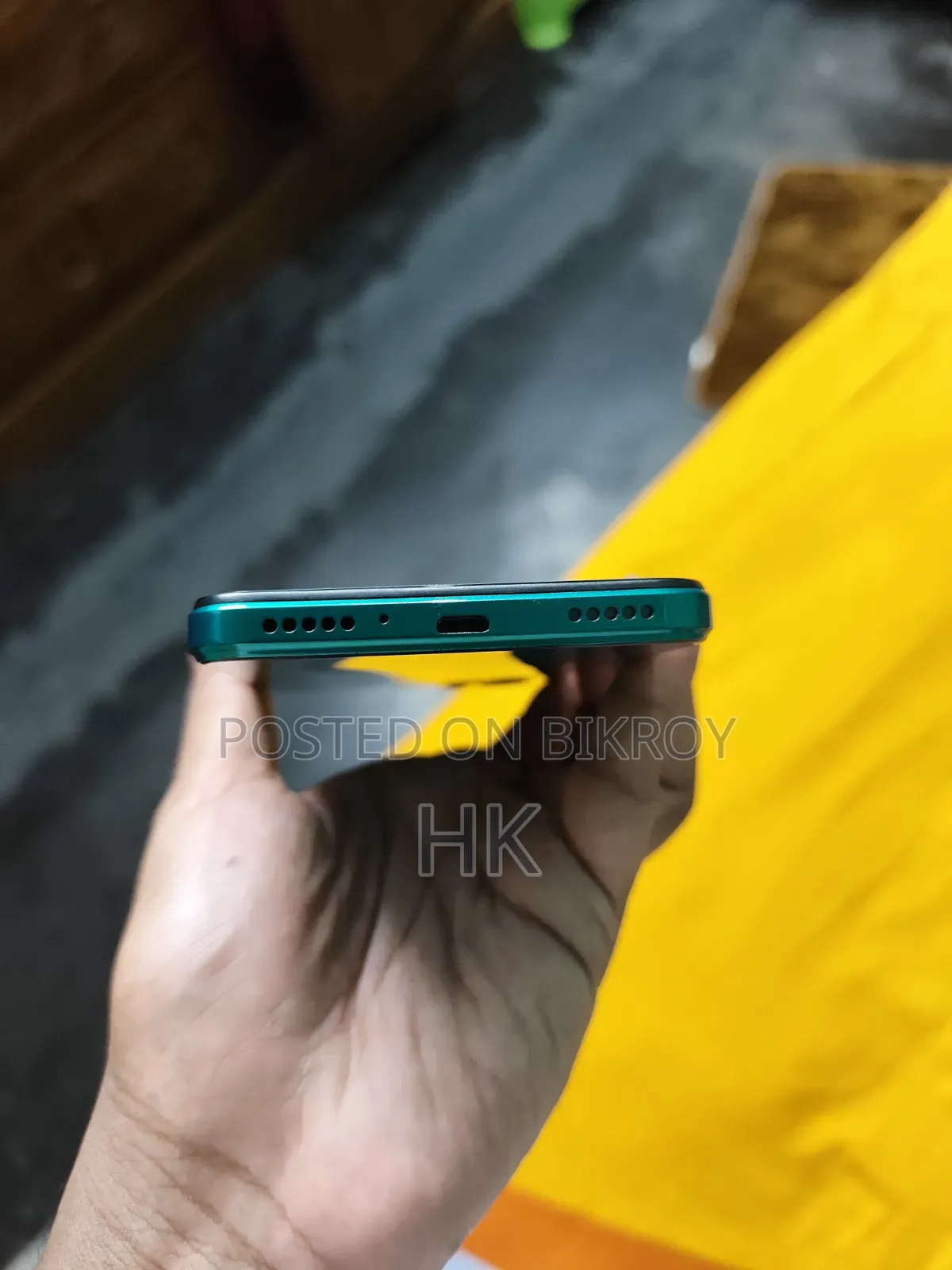 New Wintouch 16 GB Green
