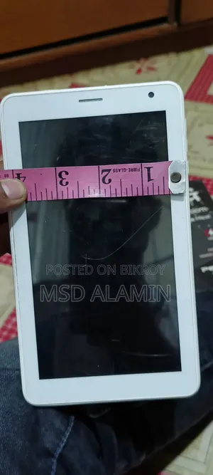 বেনকিউ এম৭ হোয়াইট