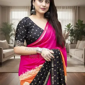 প্রিমিয়াম ডিজিটাল প্রিন্ট সিল্ক শাড়ি সাথে ব্লাউজ পিস