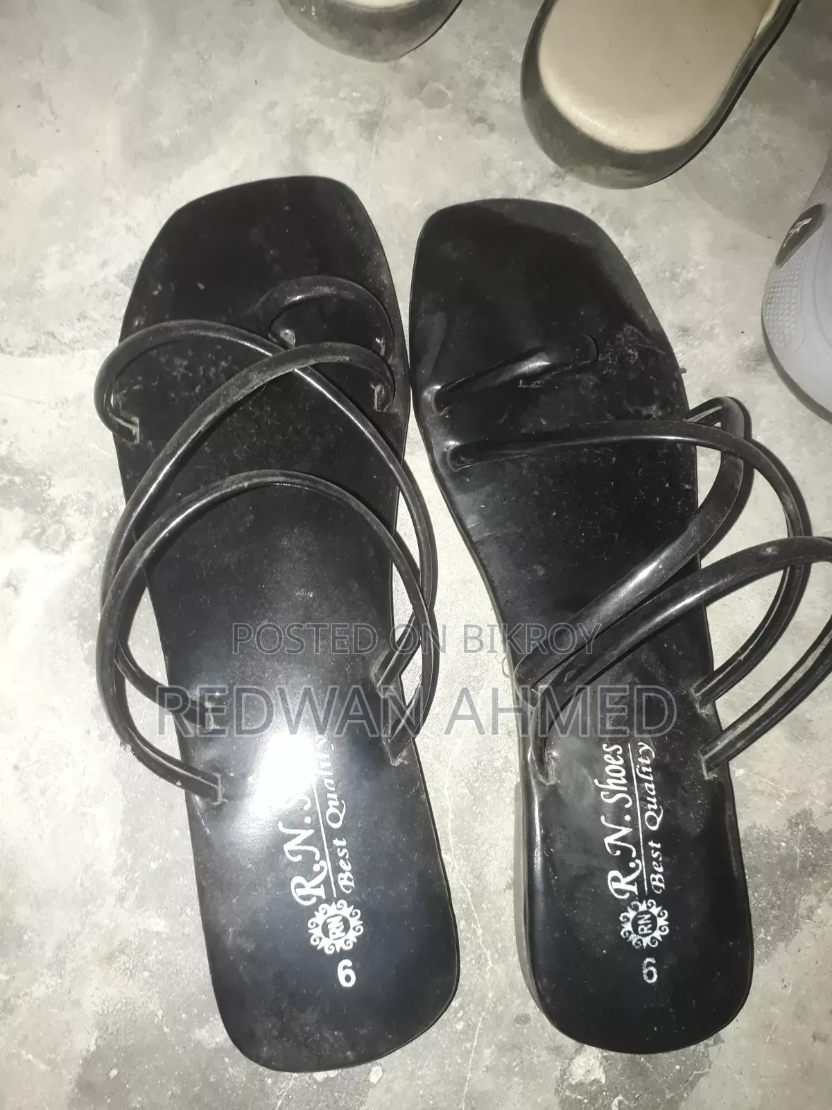 Sandal Show