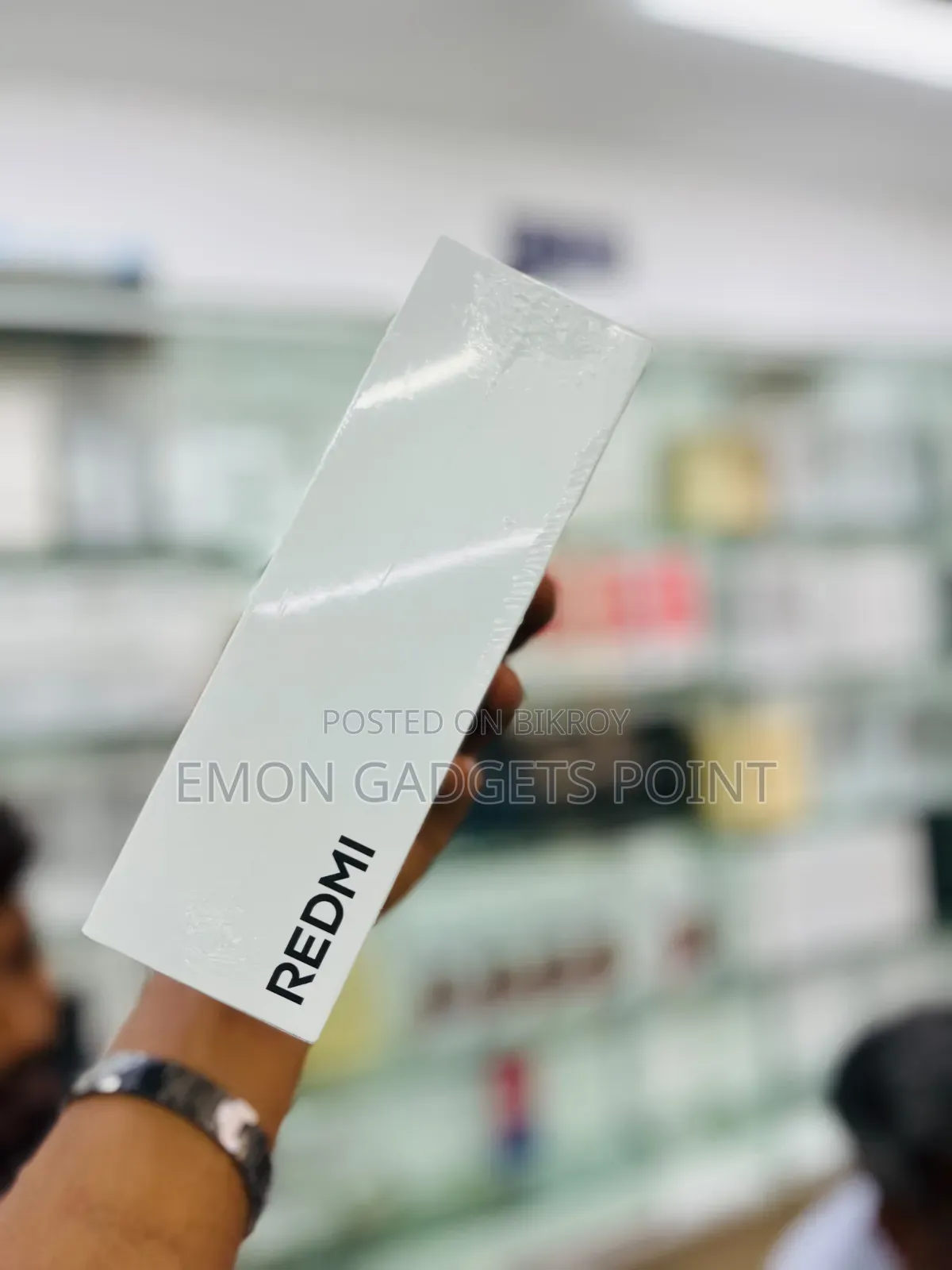 নতুন শাওমি রেডমি টার্বো ৫ ম্যাক্স ২৫৬ জিবি