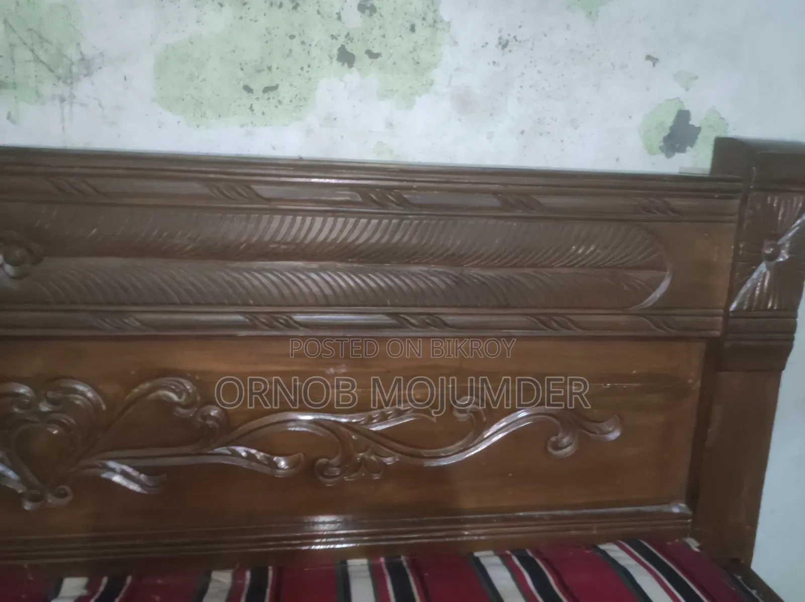 কাঠের খাট