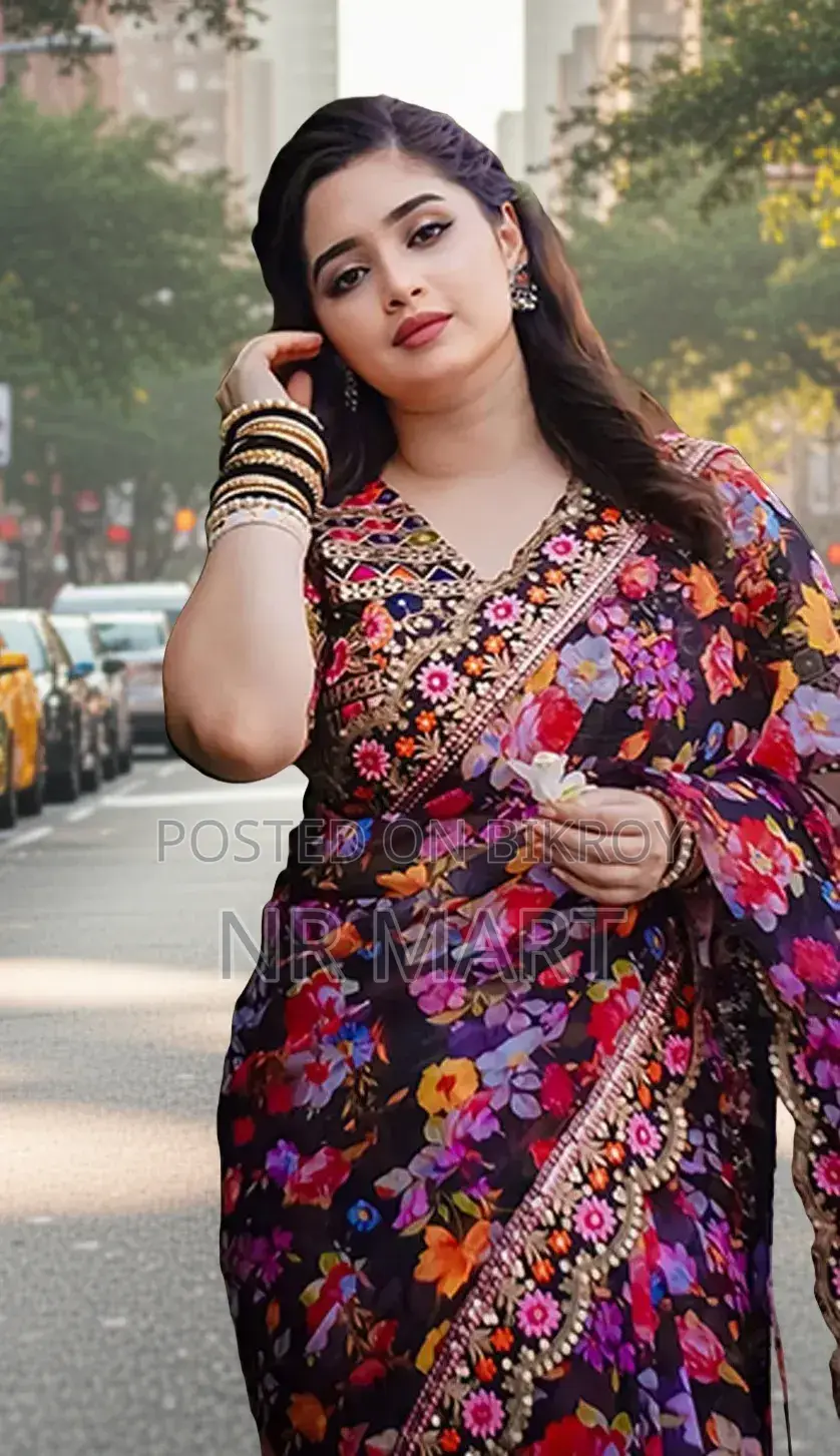 Premium Digital Print Saree with Blouse Piece