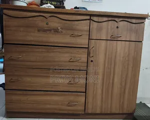 Urgent Partex Wardrobe Sell