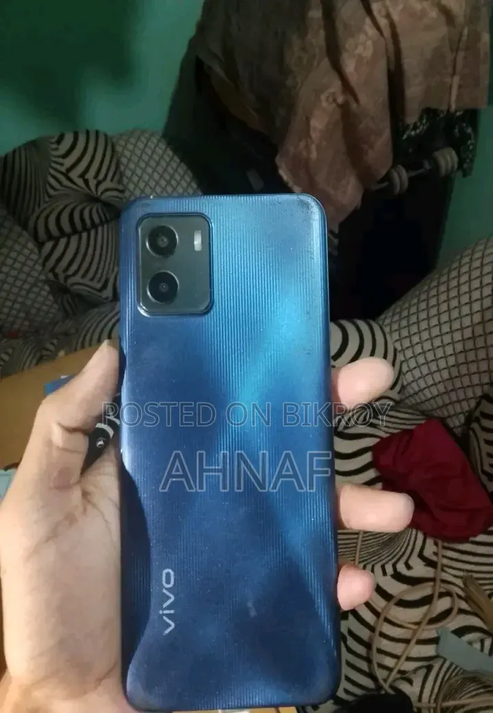 Vivo Y15s 32 GB Blue