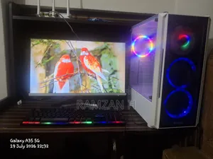 Desktop Computer 8gb AMD SSD 512gb