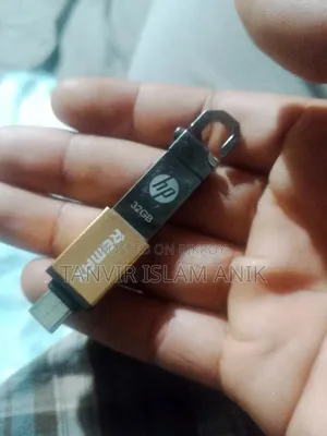 HP USB 32GB
