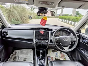 Toyota Corolla Fielder 2018 Pearl