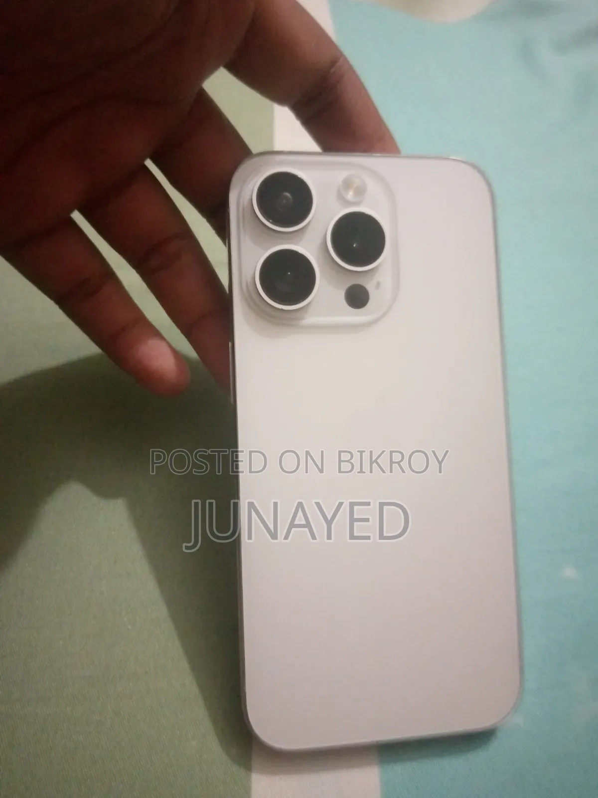 New Apple iPhone 15 Pro 128 GB White