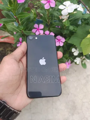 Apple iPhone SE (2020) 64 GB Black