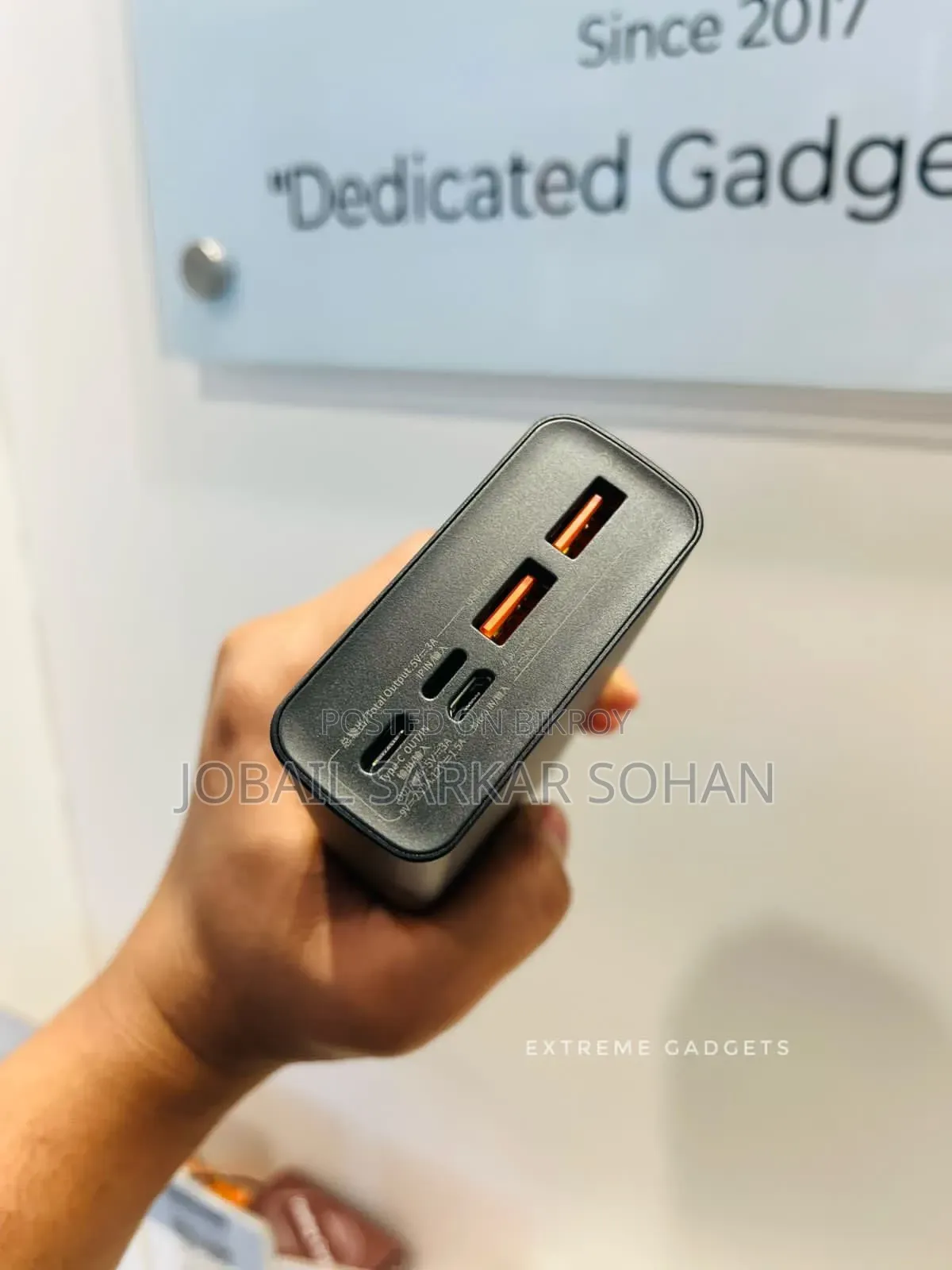 Basus 2000 mAh Power Bank