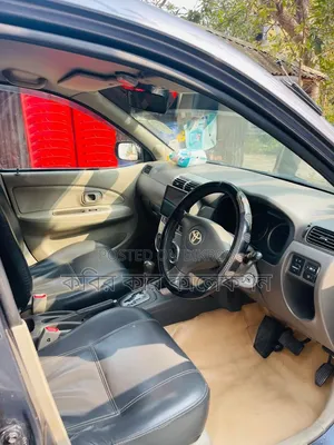 Toyota Avanza 2010 Gray