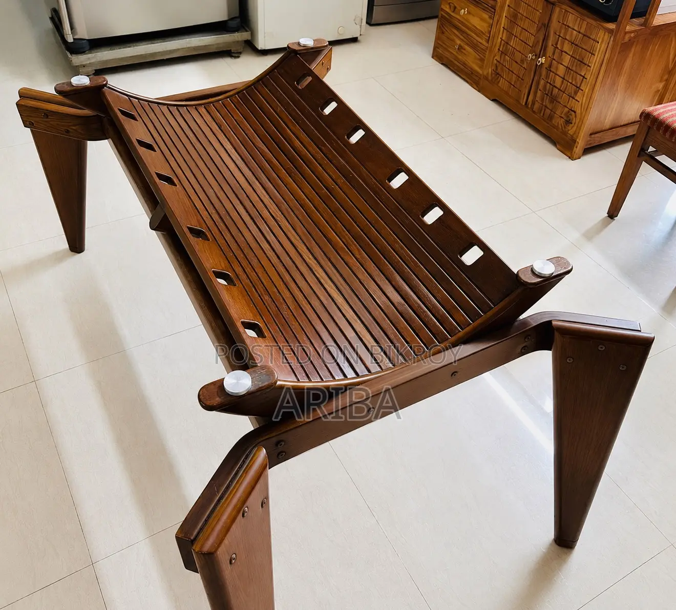 Hatil Dining Table