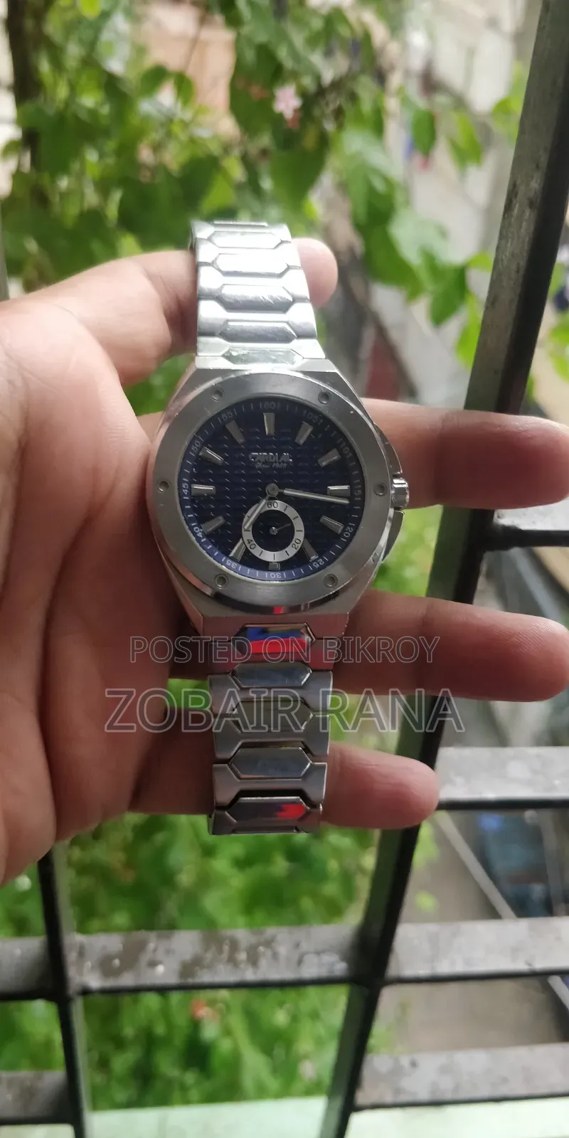 কার্ডিয়াল সৌদি আরবের ব্র্যান্ডের ঘড়ি