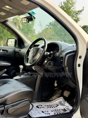 Nissan X-Trail 2011 Pearl