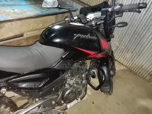 Bajaj Pulsar 150 2018 Red