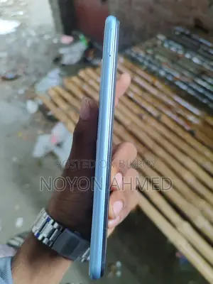 Vivo Y12 32 GB Blue