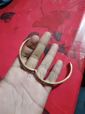 Brand Badge Light Gucci