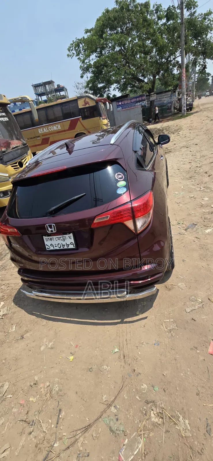 Honda Vezel 1.5 Four-Wheel Drive 2014 Maroon