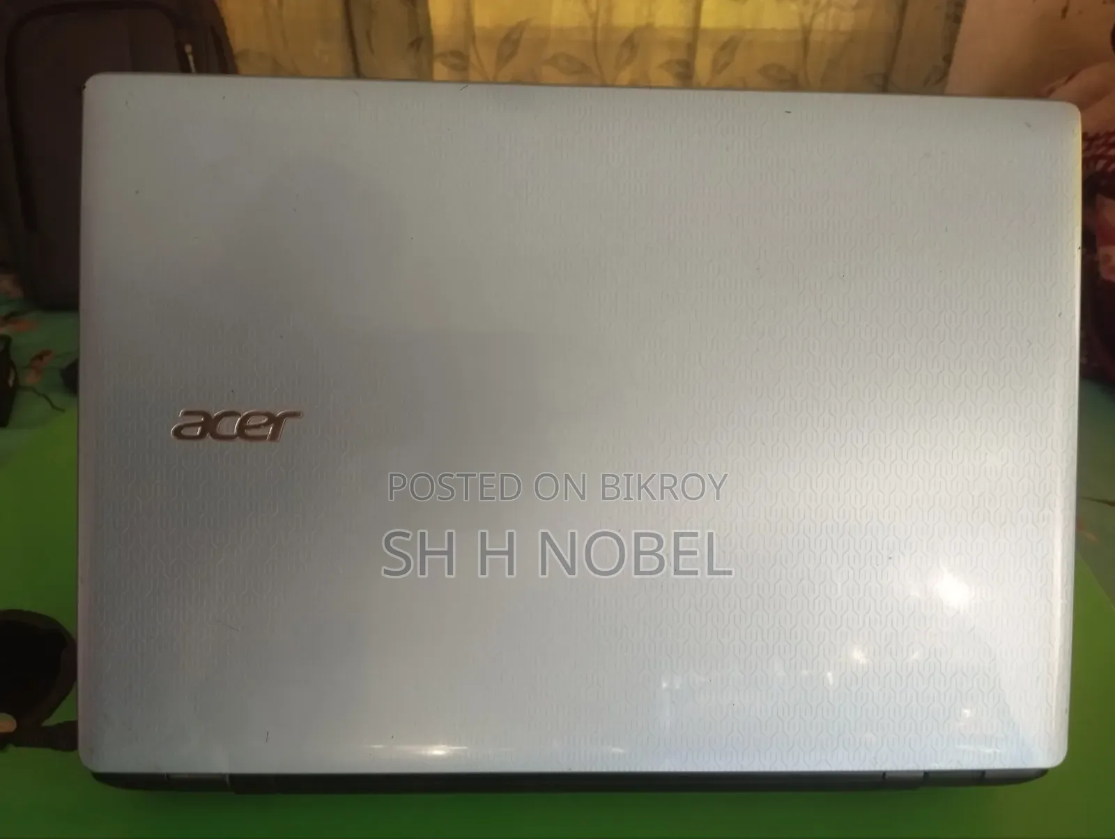 Laptop Acer Aspire 1410 4GB Intel Pentium HDD+SSD 500GB