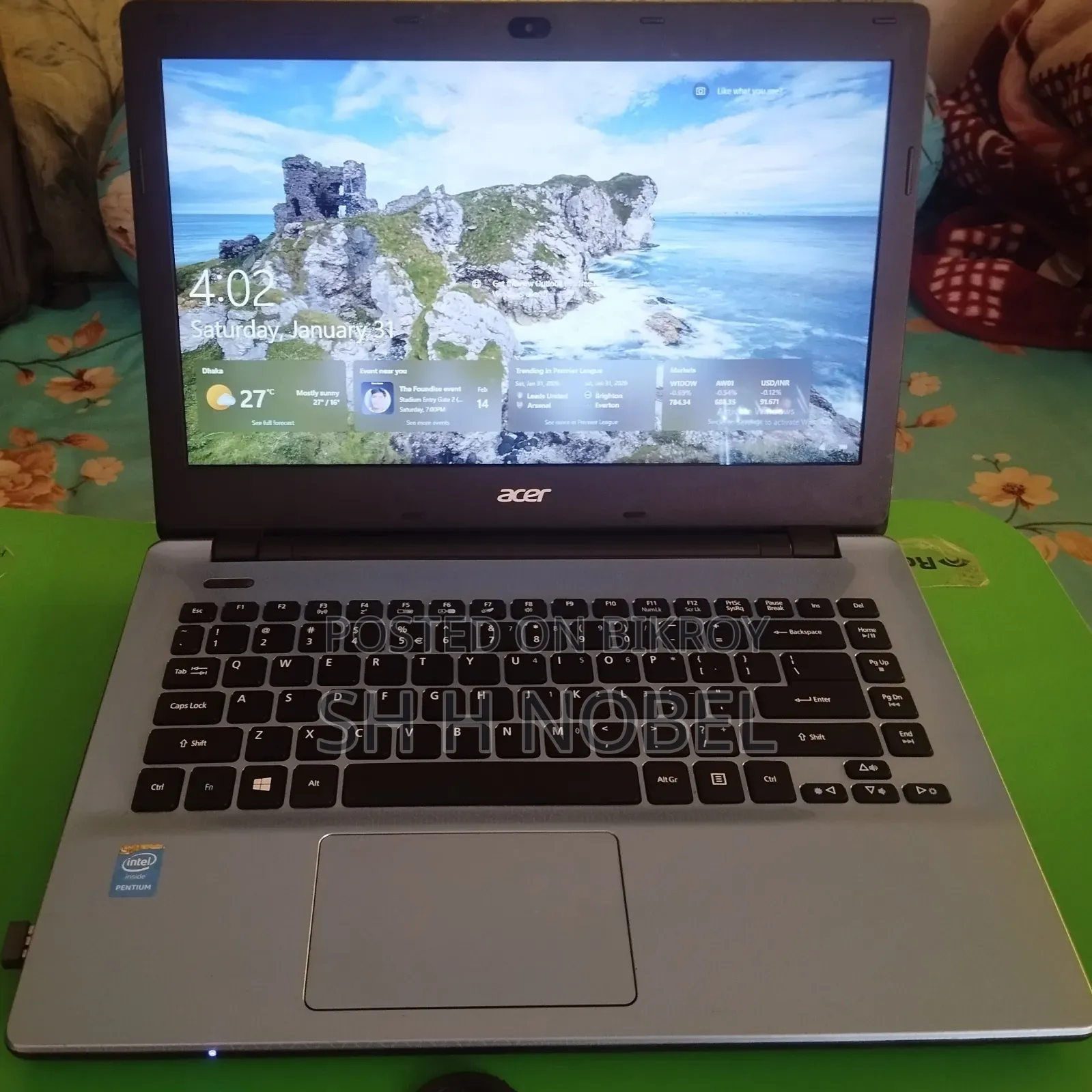 Laptop Acer Aspire 1410 4GB Intel Pentium HDD+SSD 500GB