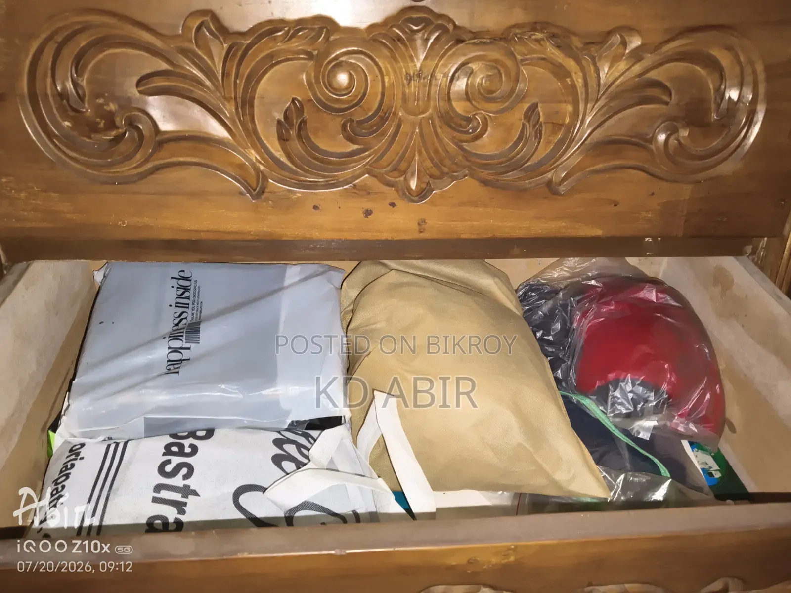 Urgent Sale: 100% Teak Wood 5ft Royal Wardrobe