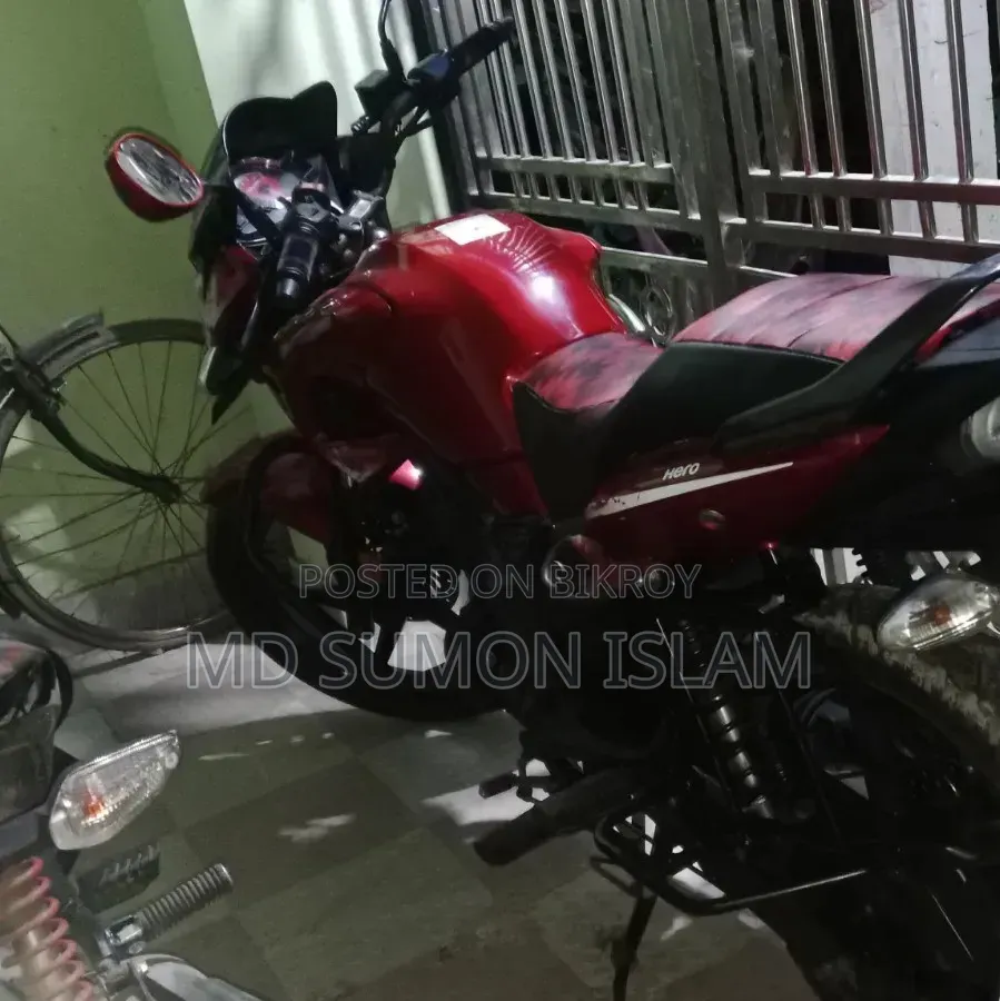 Hero Hunk 2023 Red